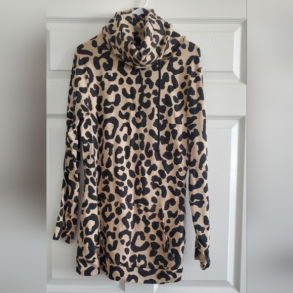 Lauriebelles leopard cowl neck sweater - Picture 2 of 2